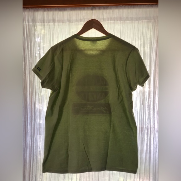 Gladys Knight Chicken and Waffles Green T-Shirt - Picture 6 of 6
